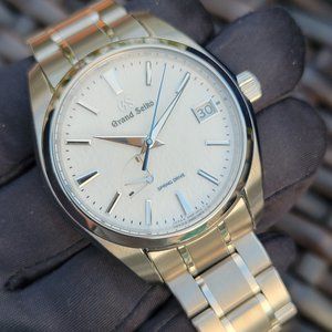 MINT GRAND SEIKO SNOWFLAKE SBGA211 41MM AUTO TITANIUM WHITE SPRING BOX/PAPERS